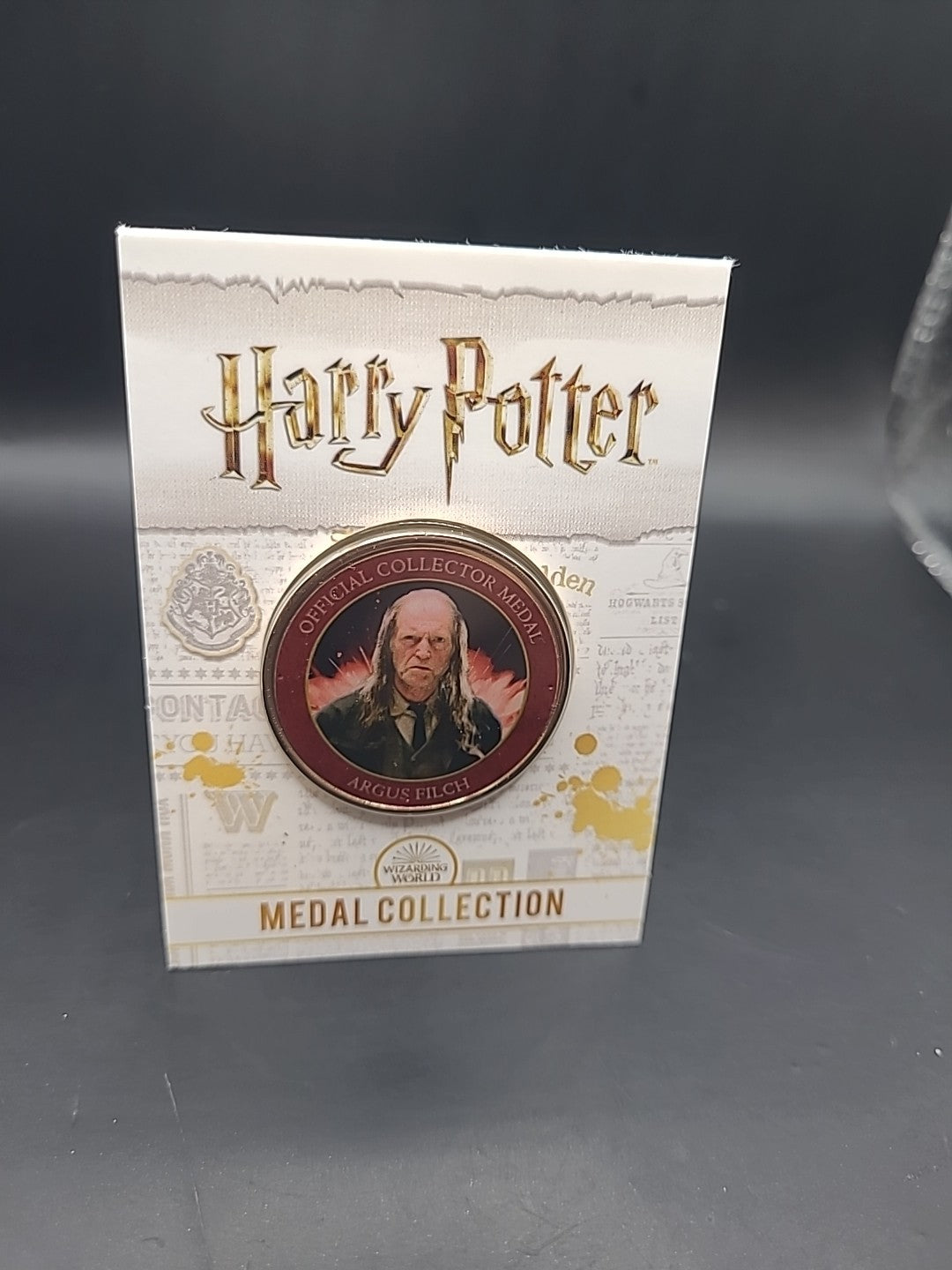Harry Potter Medal Coin Collection - Characters - Argus Filch 