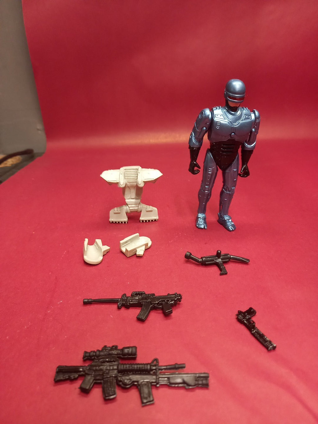 Toy Island Robocop With Flight Pack + Extra Weapons