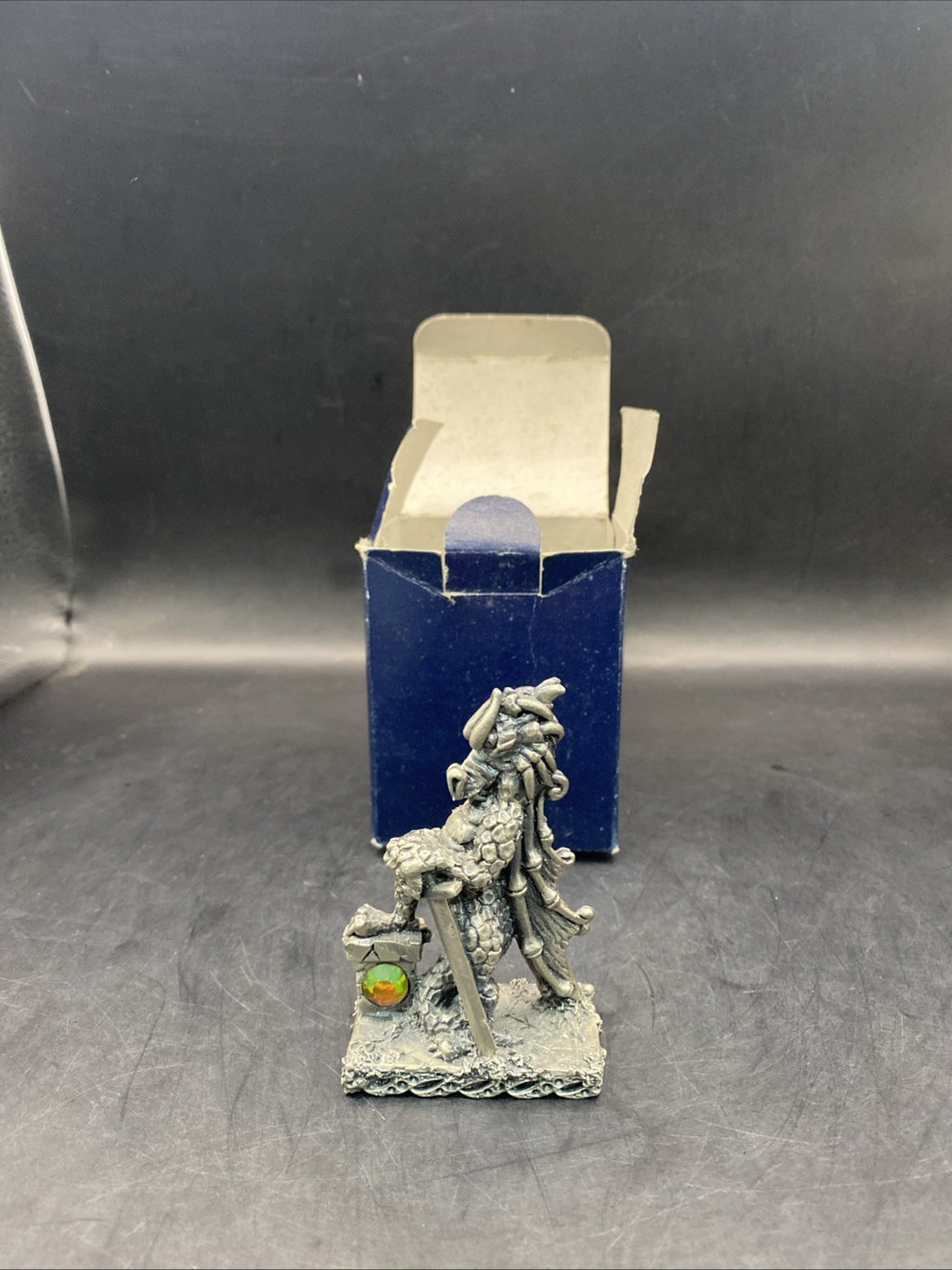 MYTH AND MAGIC - TENGIS - TUDOR MINT - BOXED FIGURE