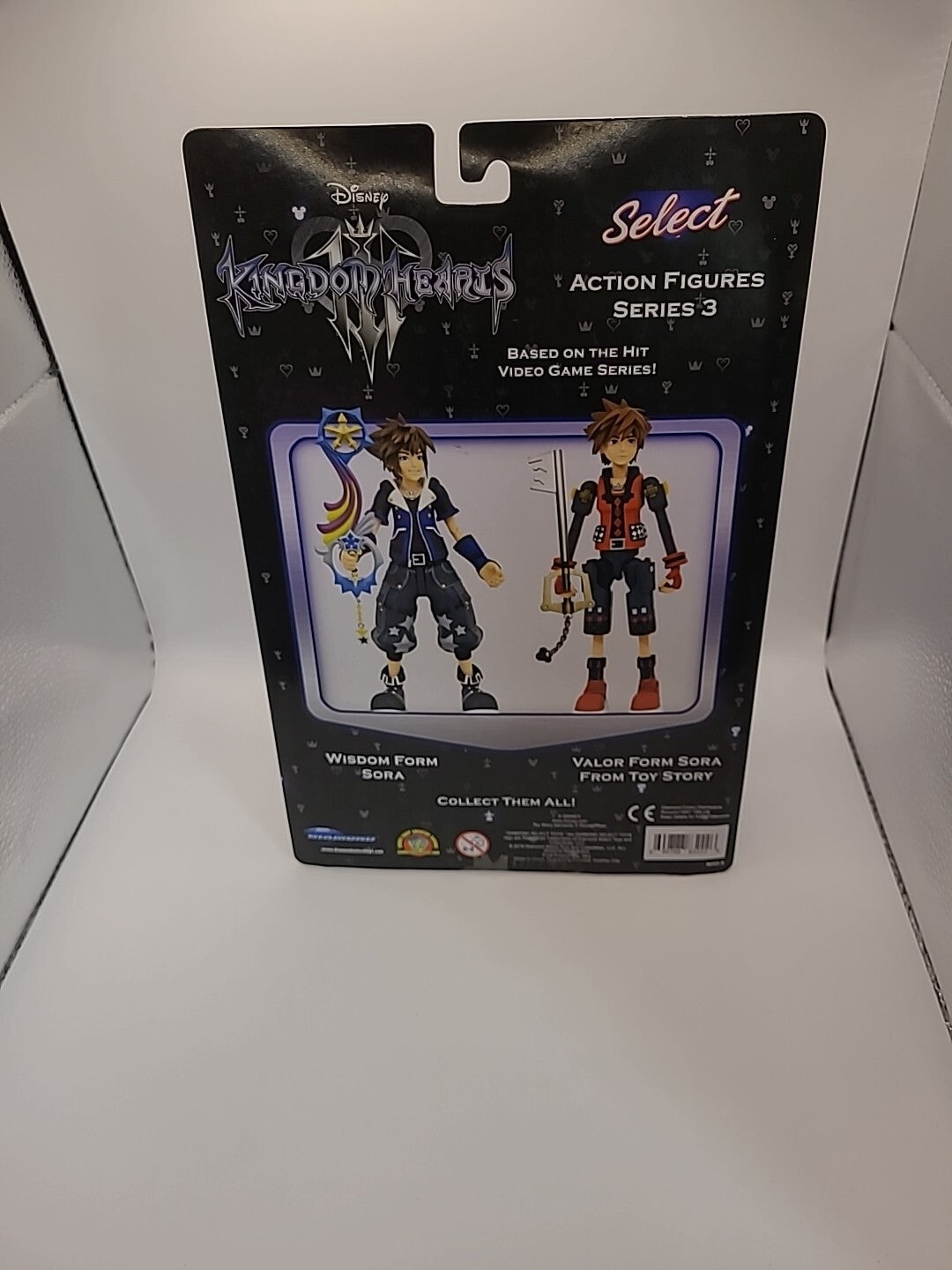Kingdom Hearts III (3) Valor Form Sora Action Figure - Diamond Select Toys