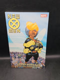 New X-Men by Grant Morrison Book 2 by Grant  Morrison,  Ethan  Van Sci Paperback