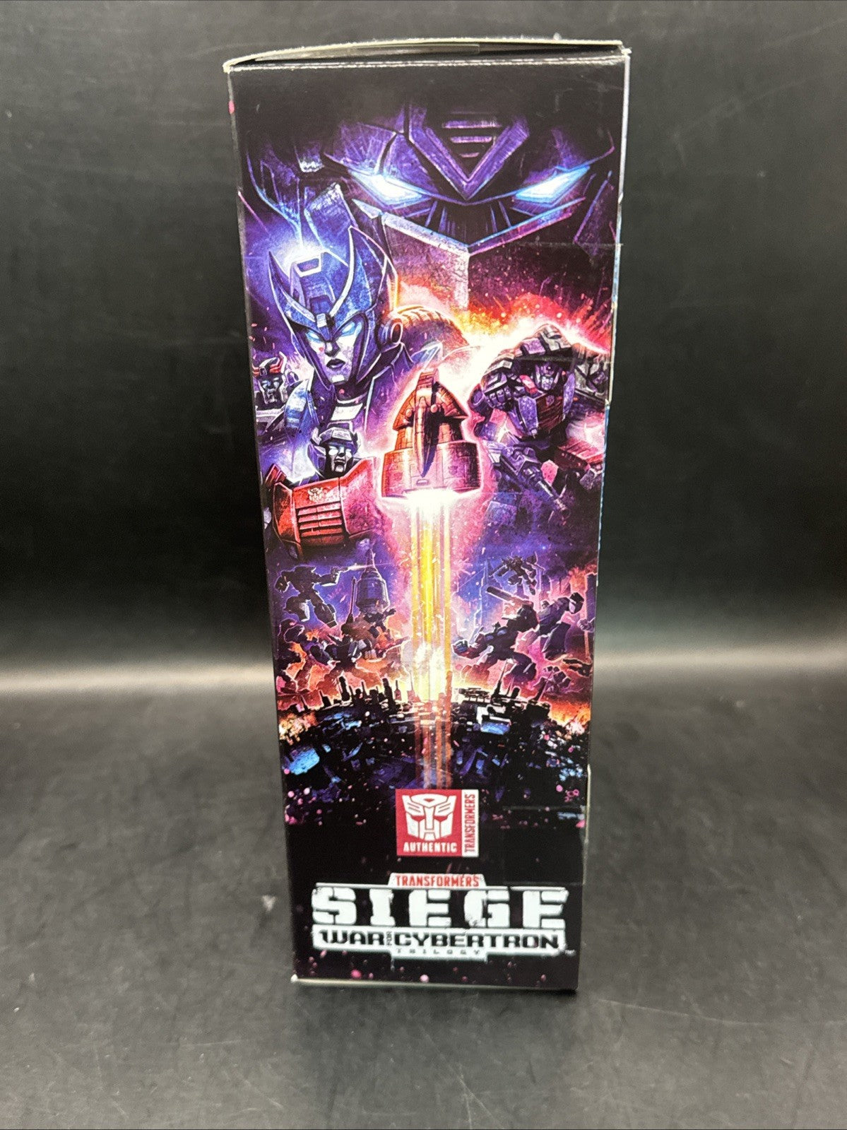 Transformers Siege WFC-S12 Megatron Voyager Class Figure War for Cybertron 7”