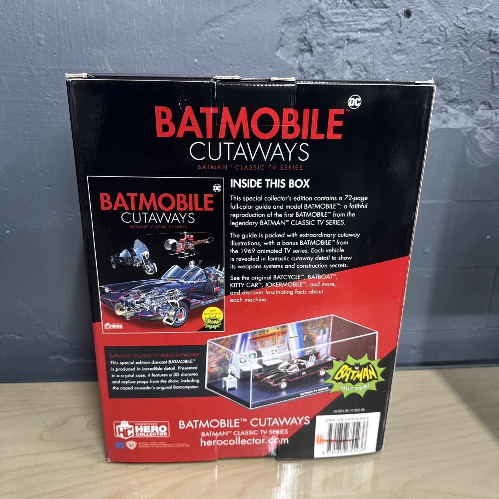 Batman 1966 Classic TV Series BATMOBILE CUTAWAYS Die Cast Car & Book EAGLEMOSS