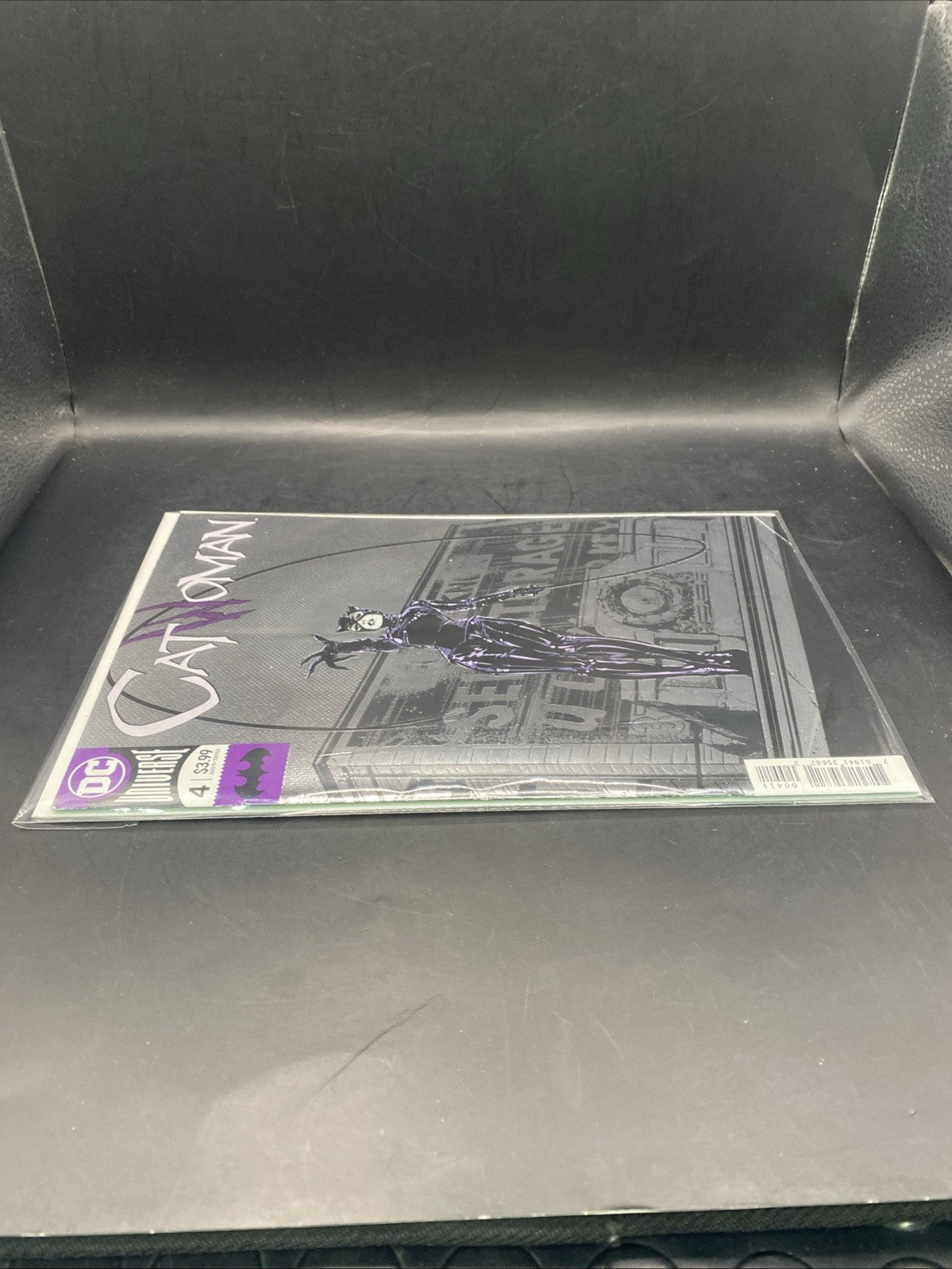 CATWOMAN (2018) #4 - Back Issue