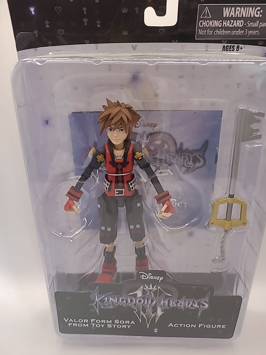 Kingdom Hearts III (3) Valor Form Sora Action Figure - Diamond Select Toys