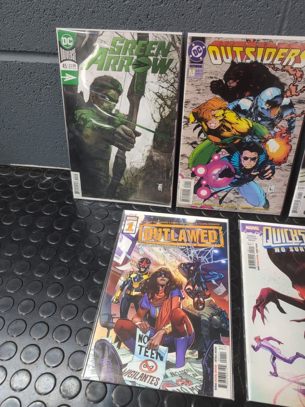 5 X DC/Marvel Comic Bundle