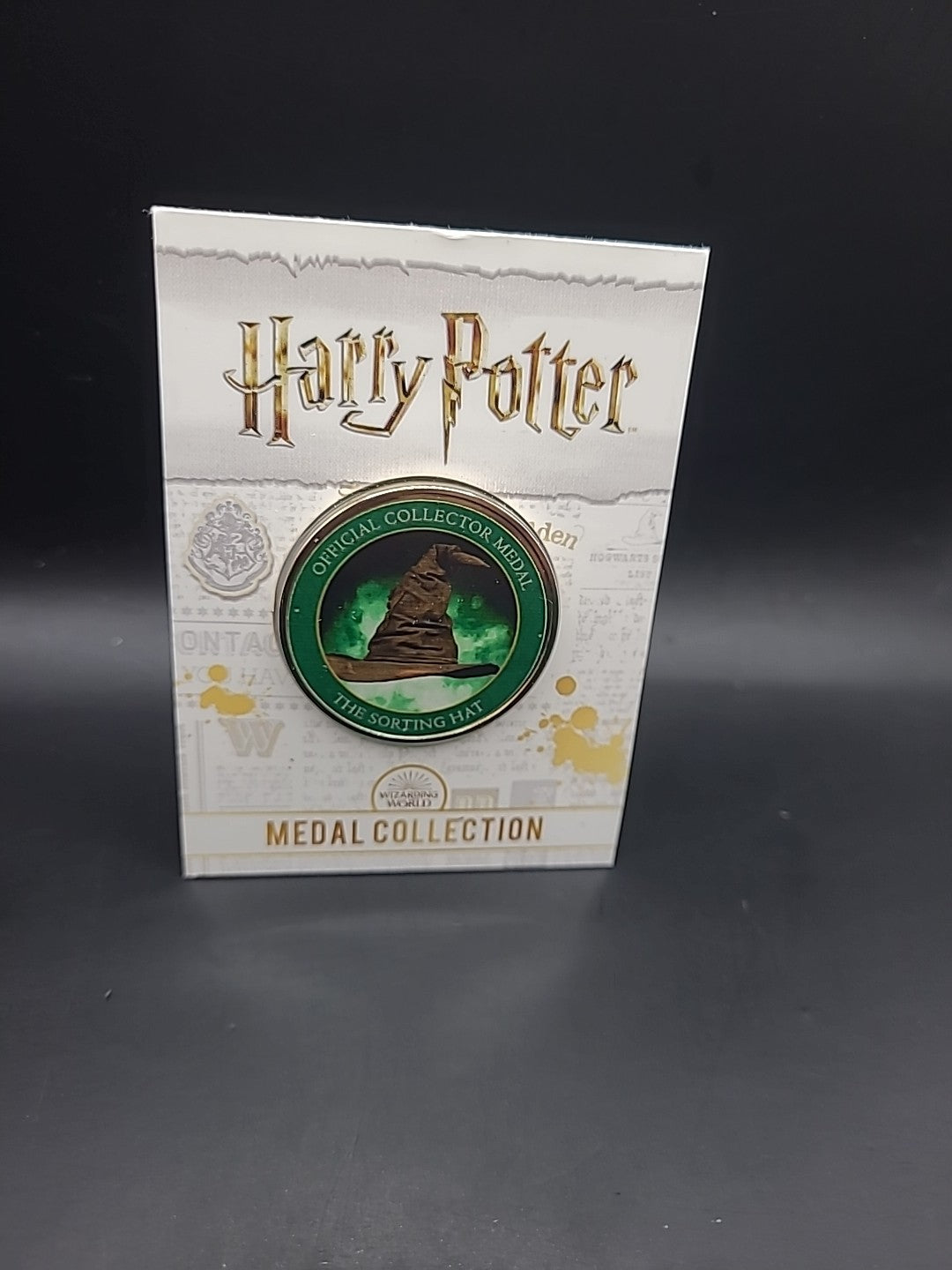 Harry Potter Medal Coin Collection - Artefacts And Spells - The Sorting Hat