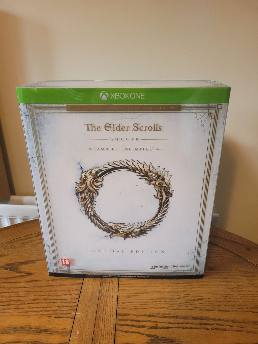 The Elder Scrolls Online Imperial Edition Xbox One - Statue & Box Only