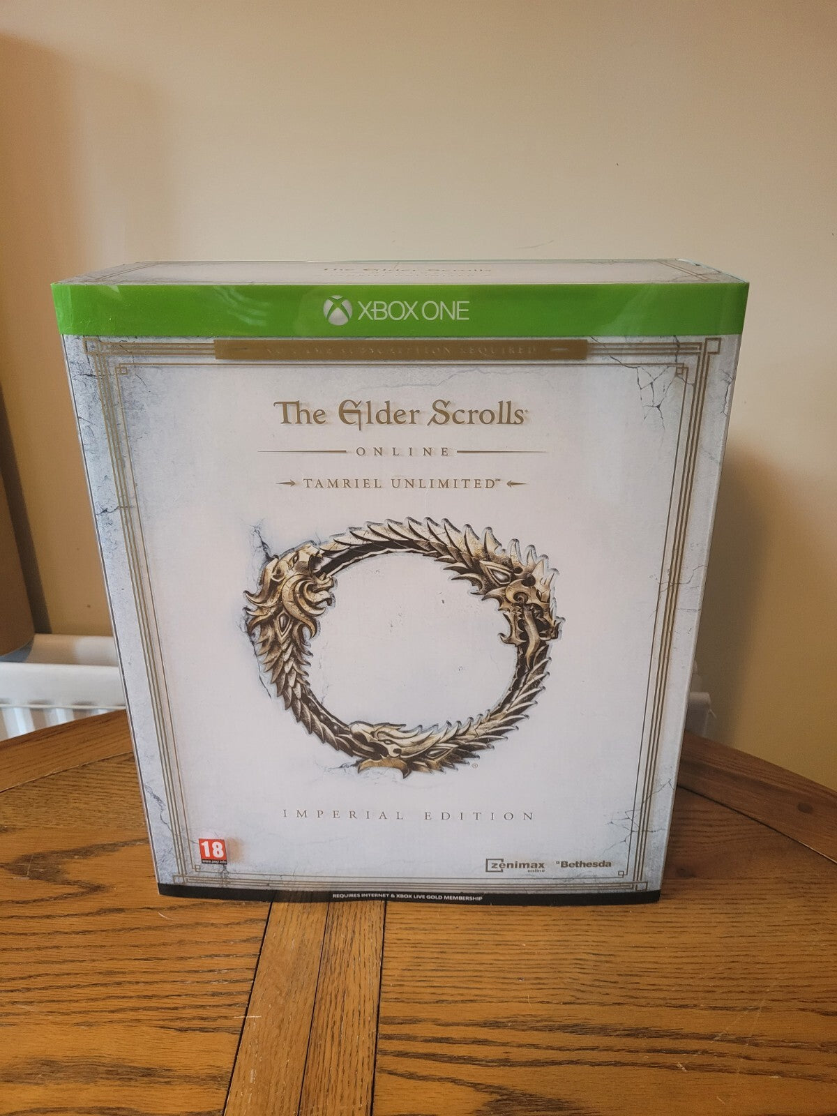 The Elder Scrolls Online Imperial Edition Xbox One - Statue & Box Only