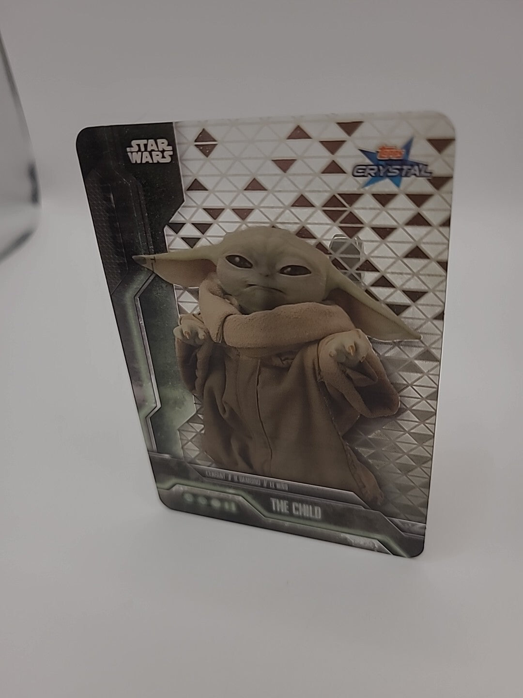 Star Wars Topps The Mandalorian The Child Crystal Card CR-3
