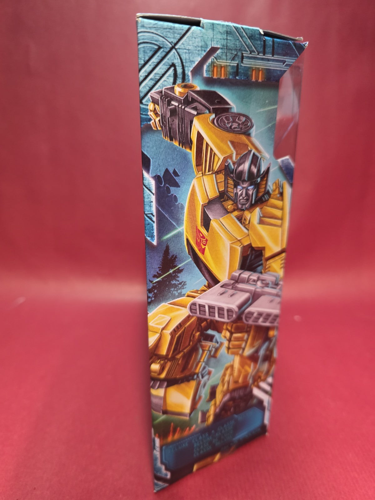 Hasbro Generations Transformers War for Cybertron: Earthrise - Sunstreaker 5.5"