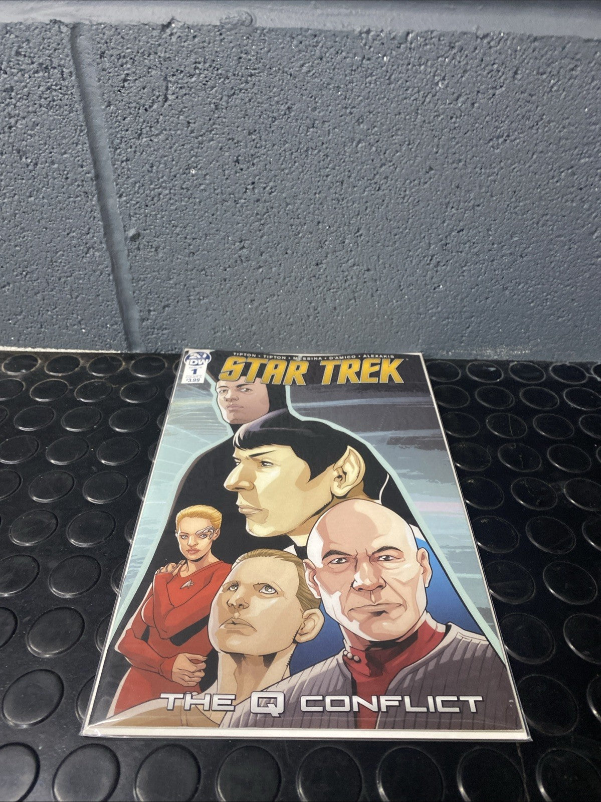 Star Trek: the Q Conflict #1 (IDW Publishing January 2019)