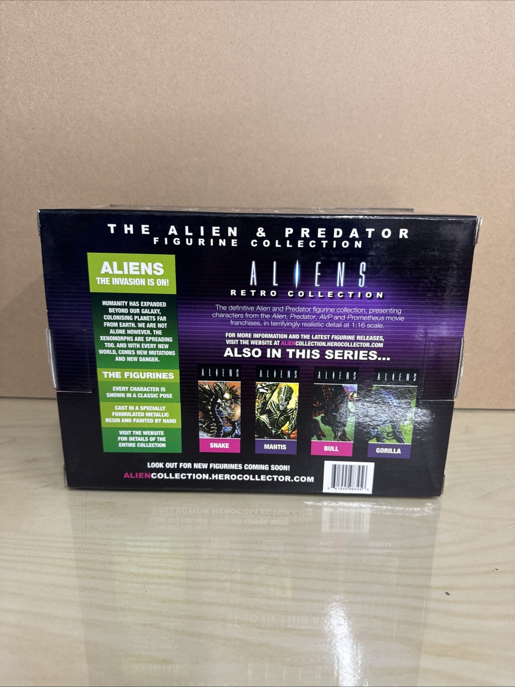 Aliens Retro Figure Coll #3 Panther & Scorpion Set