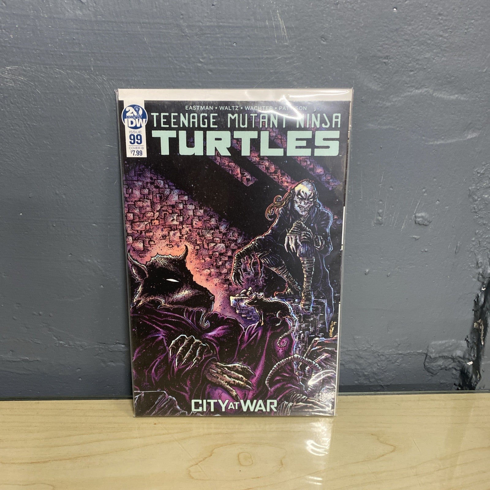 Teenage Mutant Ninja Turtles Issue #99 City at War Cover B