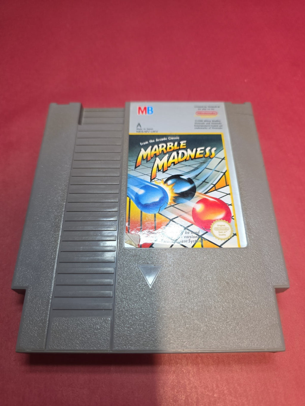 MARBLE MADNESS NES.  Read Description