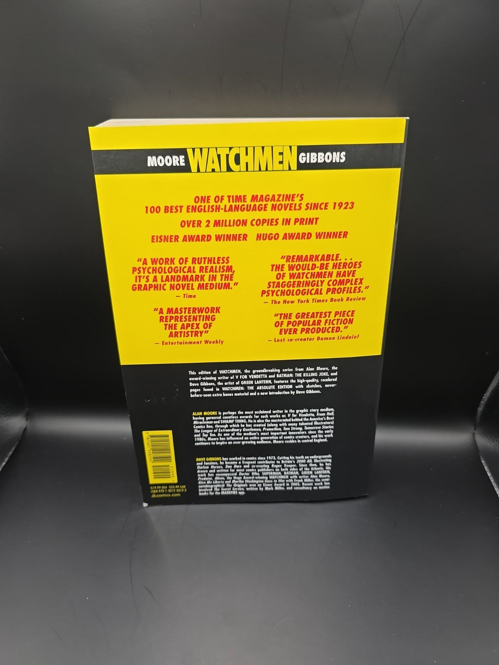 Watchmen: The Deluxe Edition by Alan Moore, Dave Gibbons - 9781401238964