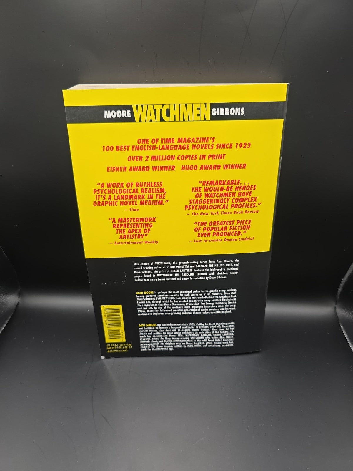 Watchmen: The Deluxe Edition by Alan Moore, Dave Gibbons - 9781401238964