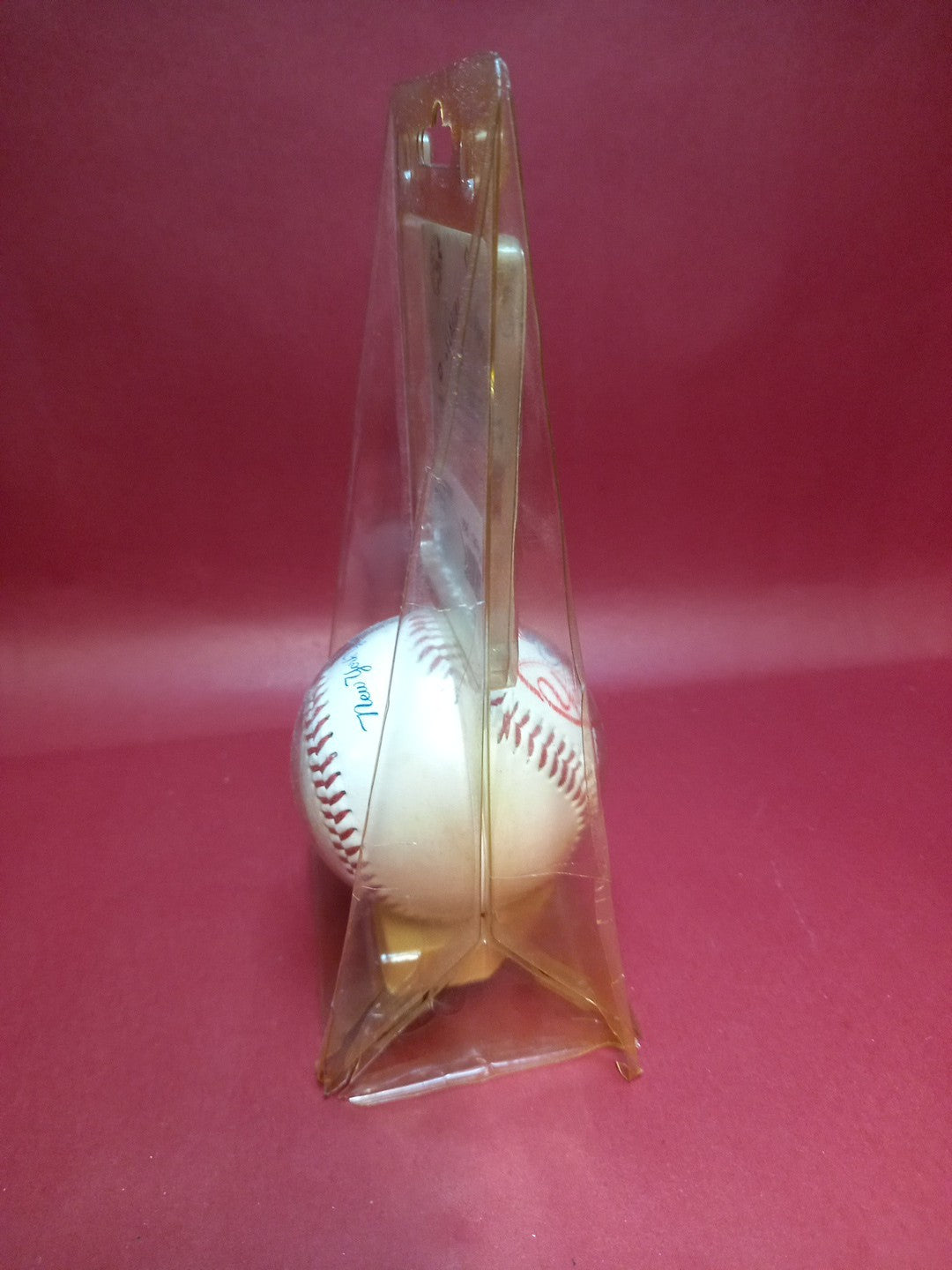 New York Yankees Logo Fotoball 2002 Souvenir baseball collectible ball
