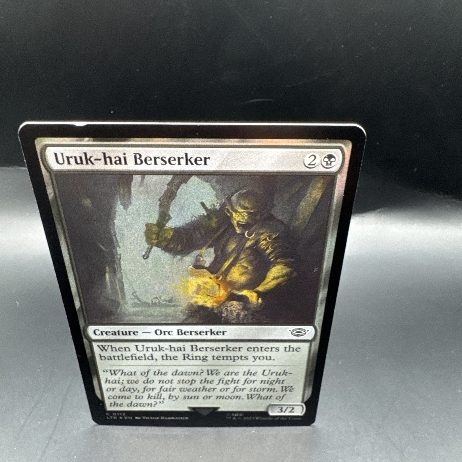 [MTG] Uruk-hai Berserker Foil C0112 + 1 Regular Card