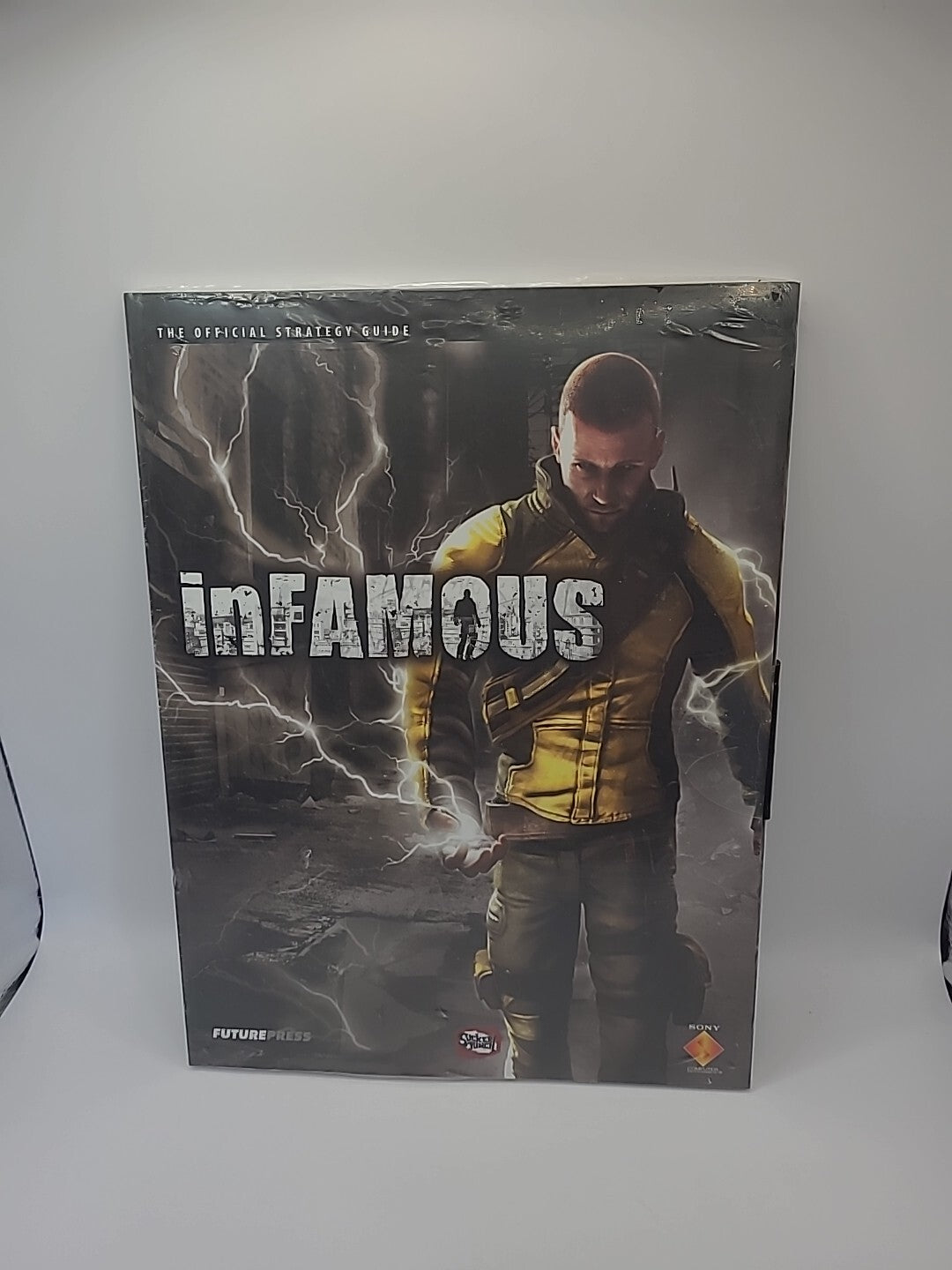 Infamous The Official Strategy Guide - New & Sealed