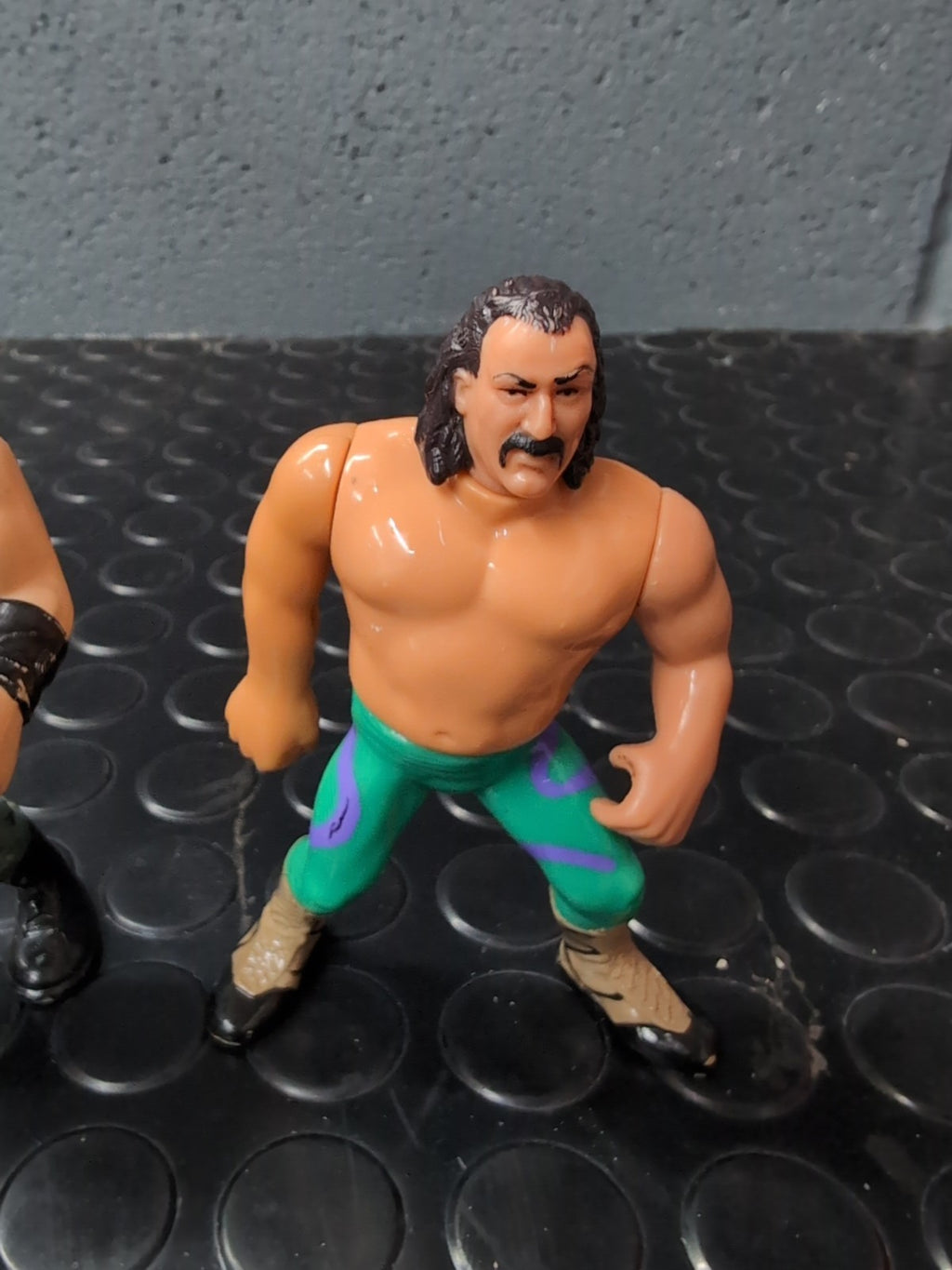 WWF Hasbro Wrestling Figures Jake Roberts, Sgt Slaughter & Hacksaw Jim Duggen