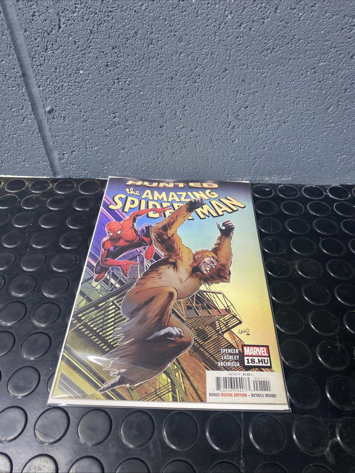 Amazing Spider-Man #18HU (2019) Marvel Hunted Gibbon Kraven the Hunter Rhino VF+