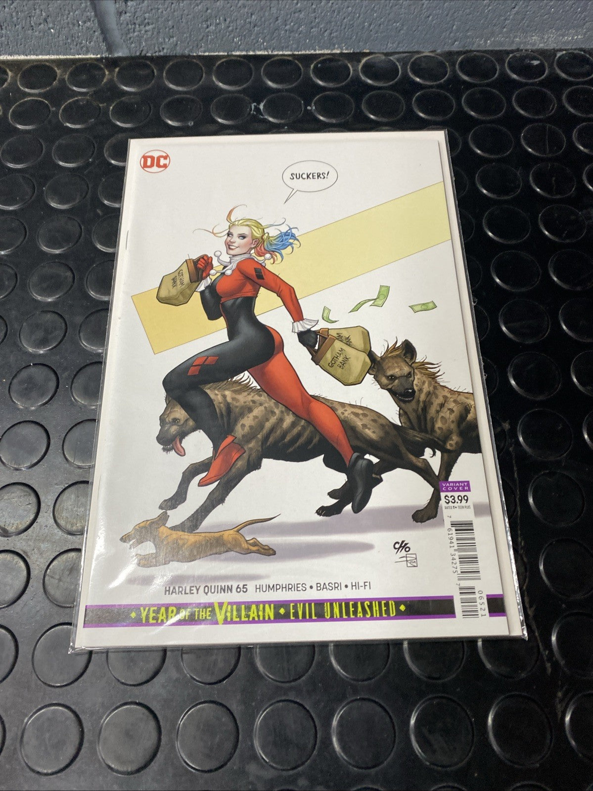 DC BUNDLE PACK RANDOM COMICS
