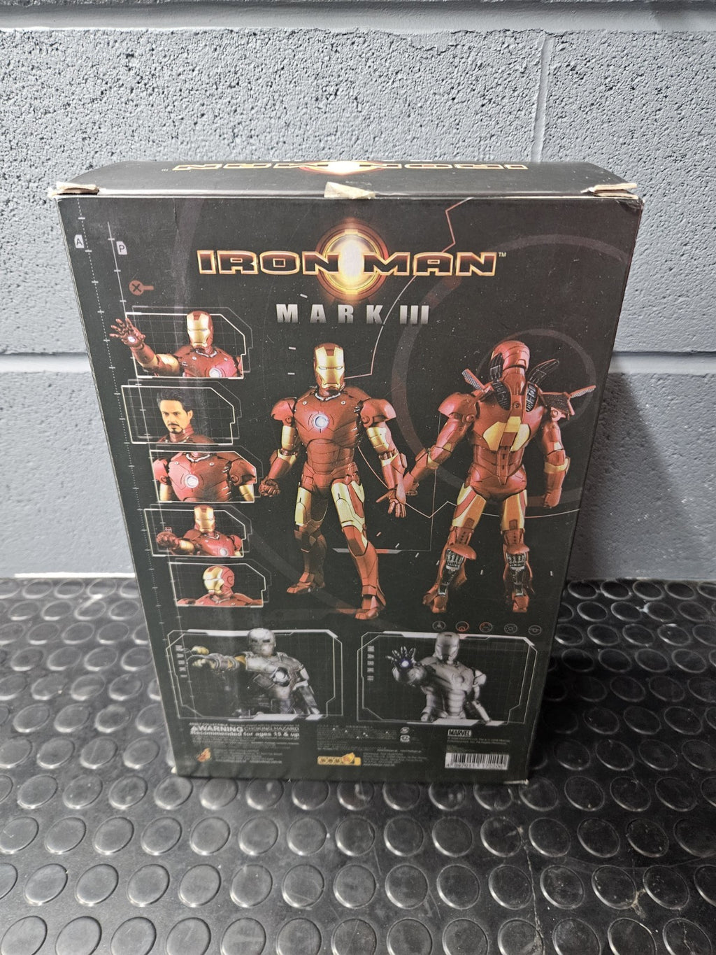 Hot Toys Mark III (3) Iron Man MMS75 1/6 Scale Action Figure 