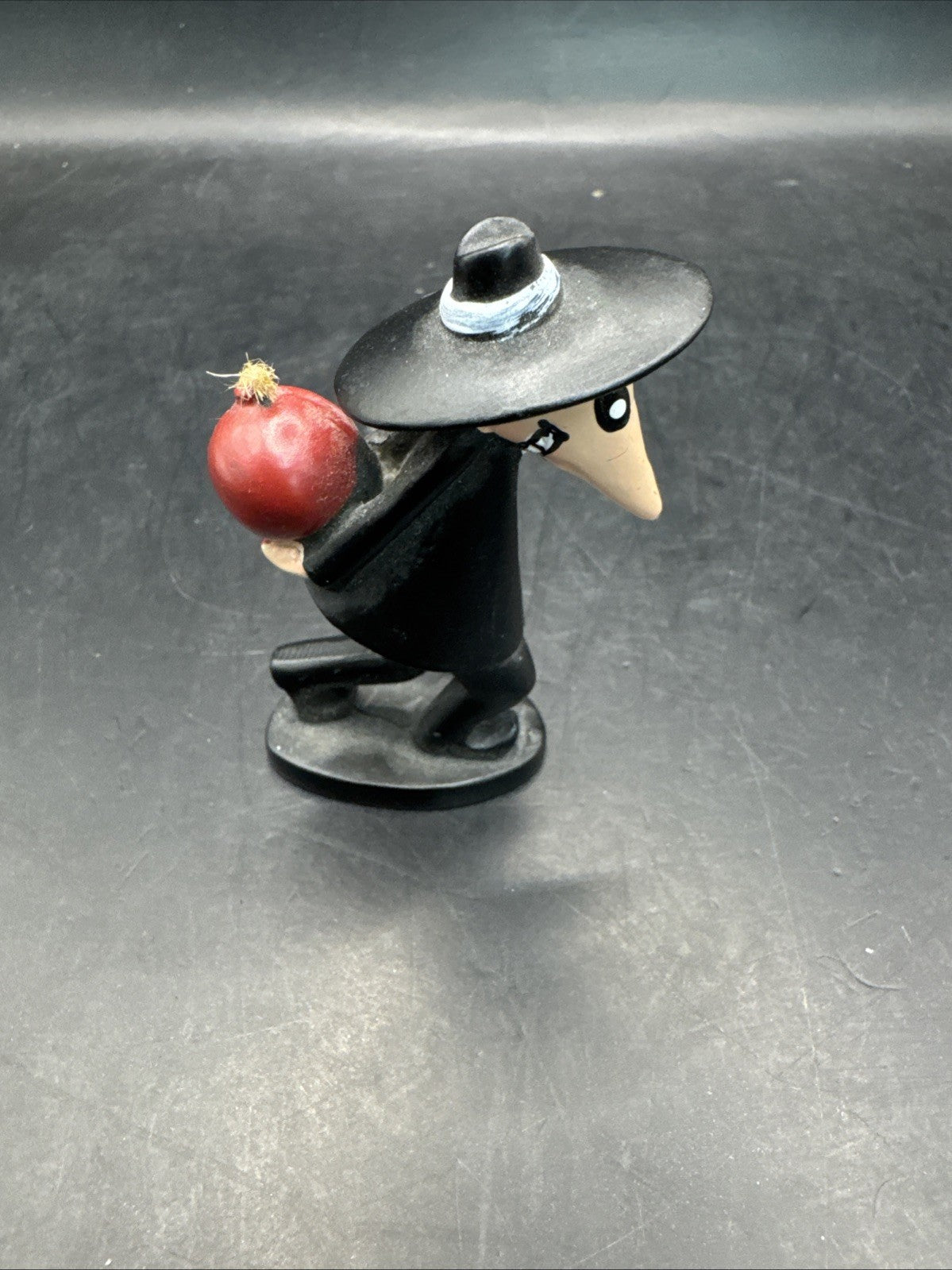 2010 Spy vs. Spy Mega Mini Figures  2.5inches Running Press set of 2 w/Mini Book