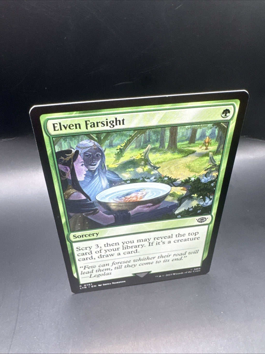 MTG Elven Farsight (Foil) [Tales of Middle-Earth + 1 Regular Card C0161