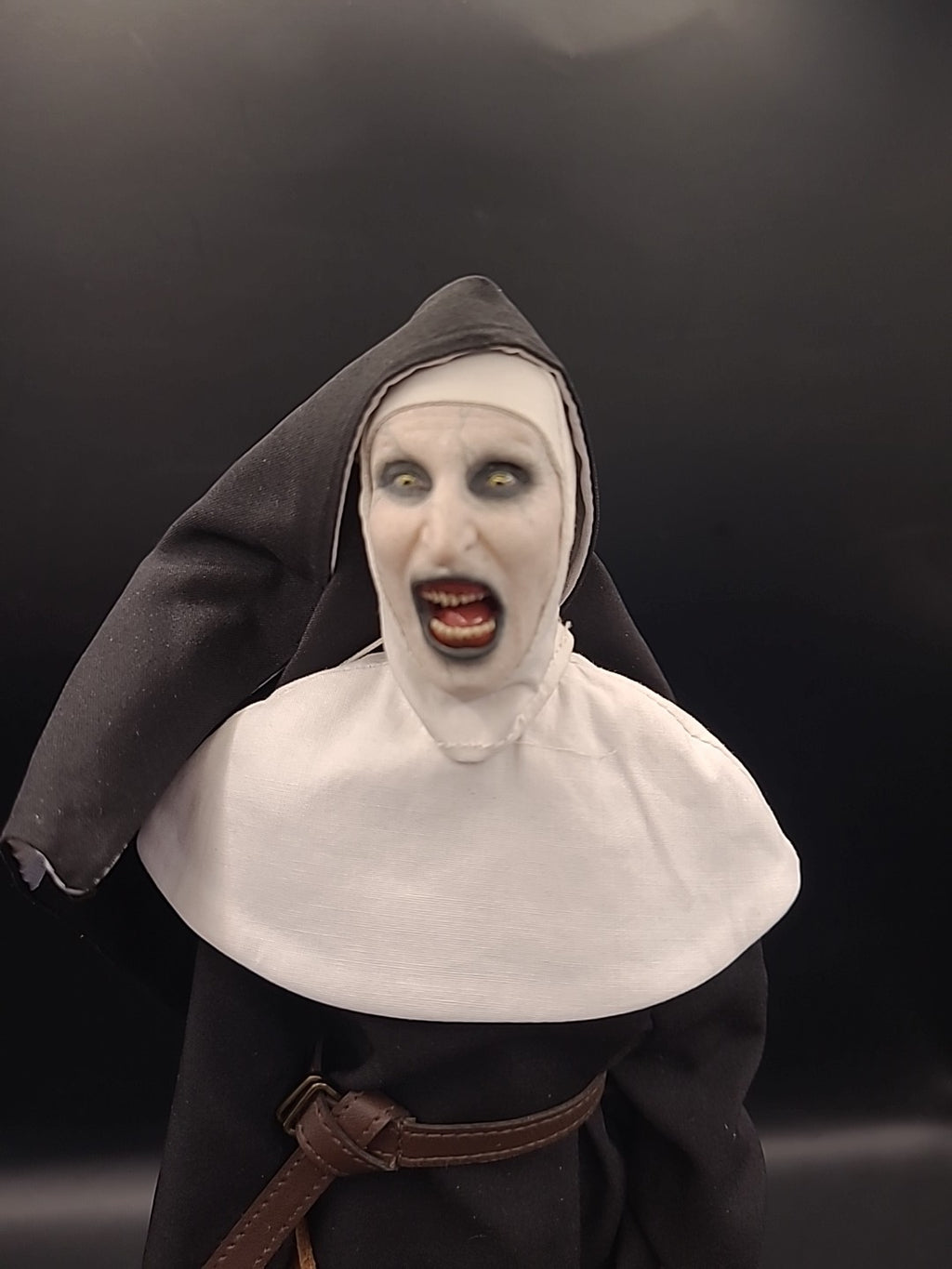 The Nun Valak: QMX Master Series Statue