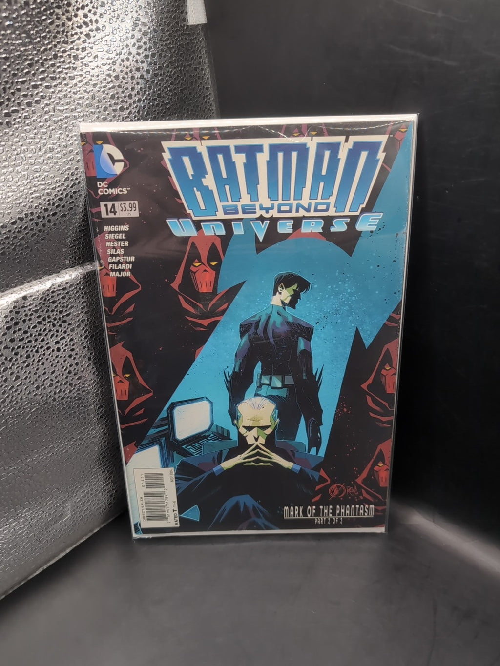 BATMAN BEYOND UNIVERSE COMIC #14