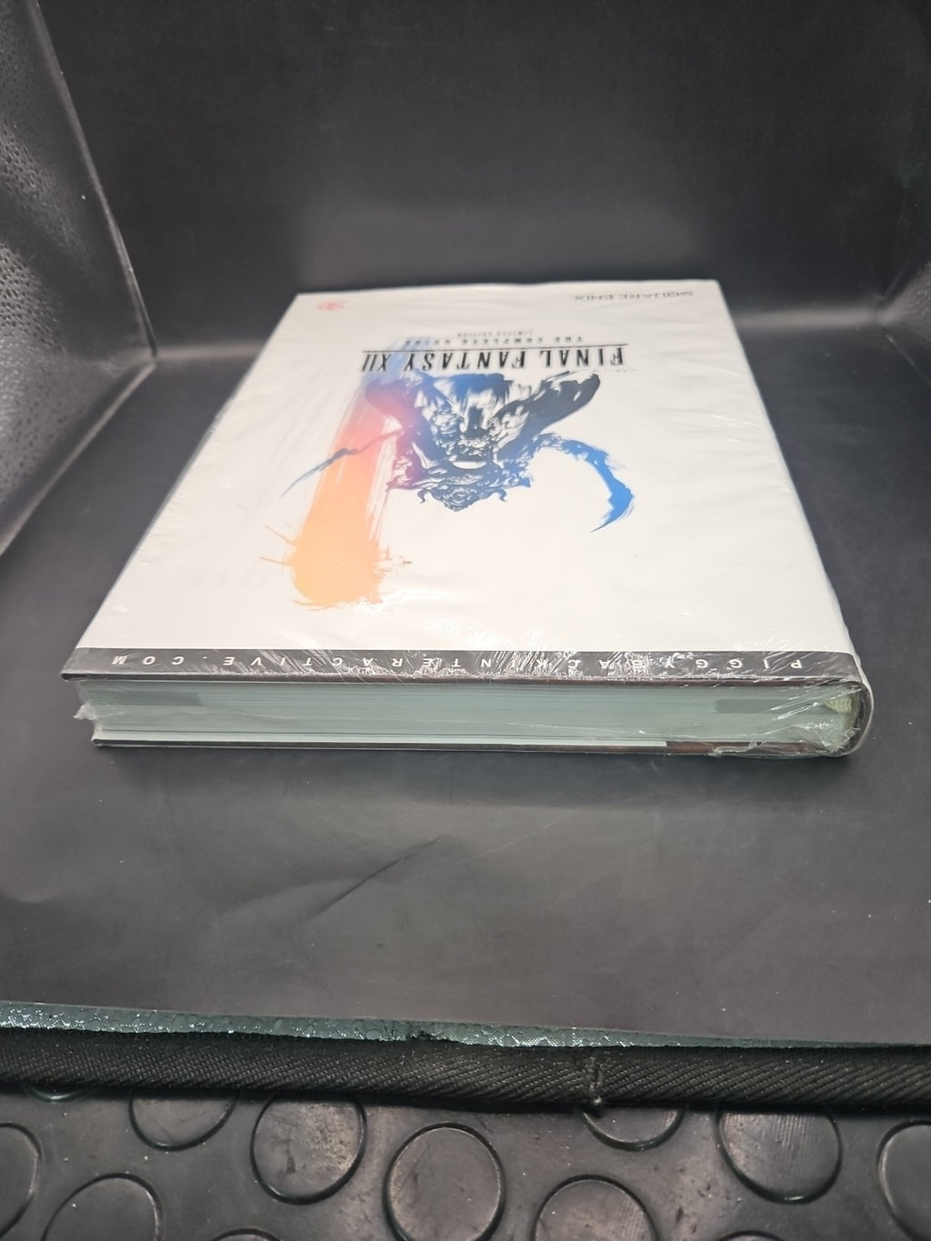 Final Fantasy XII The Complete Guide Limited Edition Hardback - New