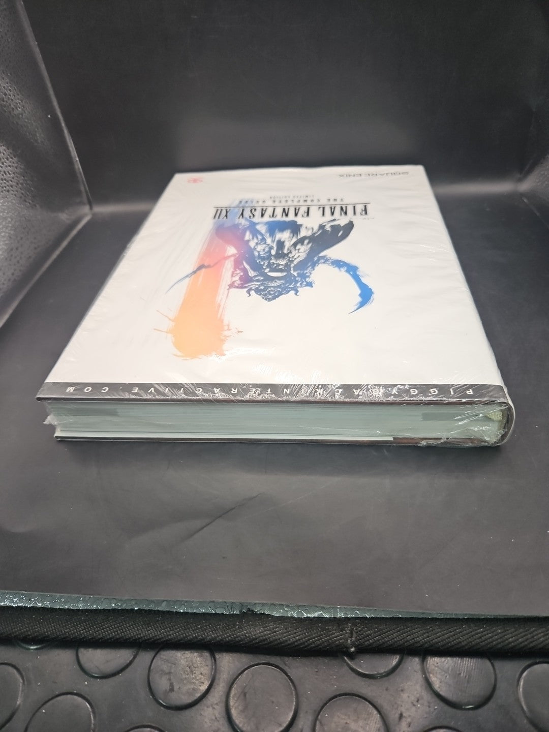 Final Fantasy XII The Complete Guide Limited Edition Hardback - New