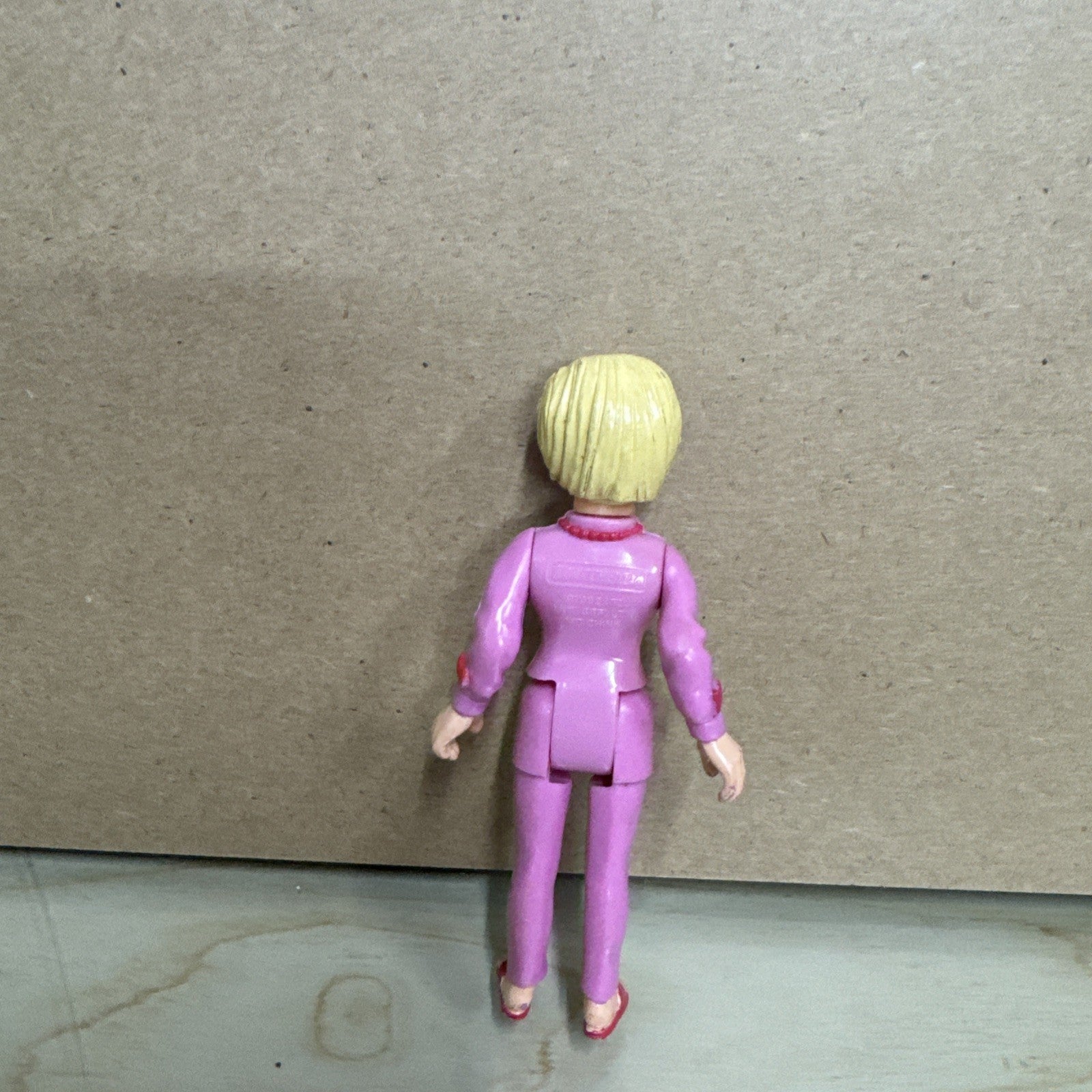 VINTAGE LADY PENELOPE THUNDERBIRDS MATCHBOX 1992 ACTION FIGURE