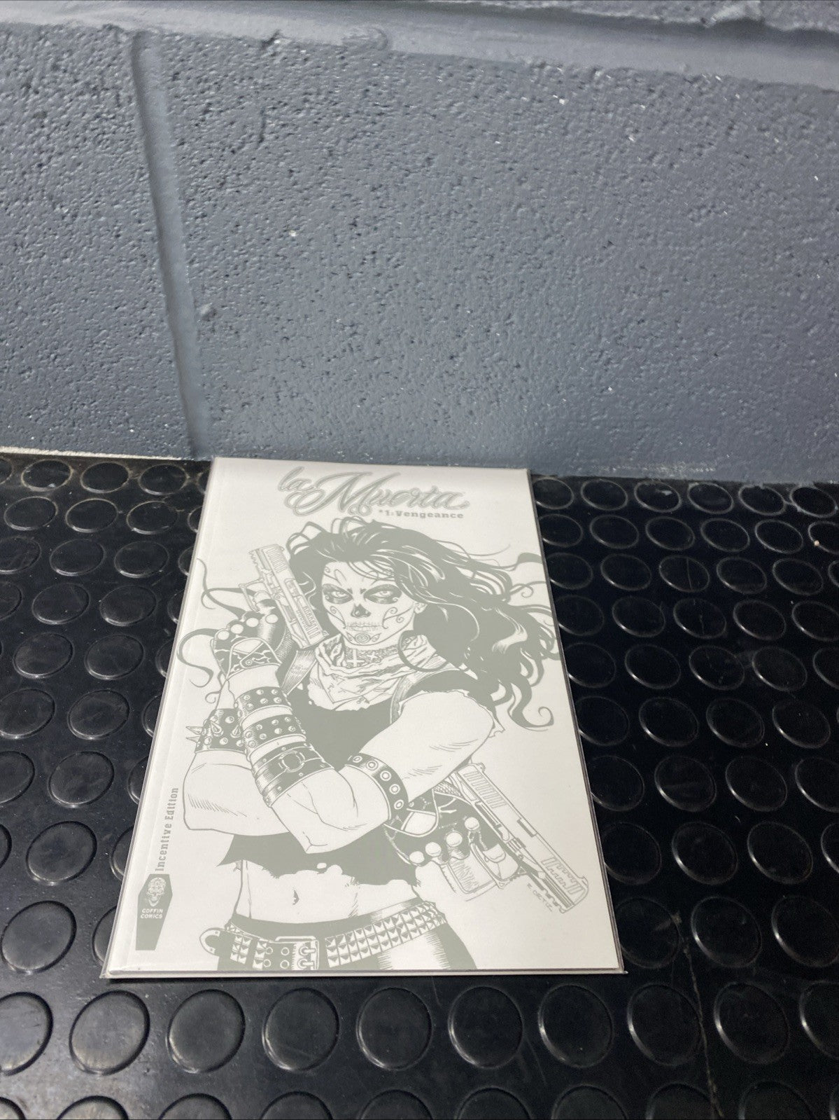 LA MUERTA VENGEANCE #1 (Coffin Comics 2017) -- Incentive Edition Variant