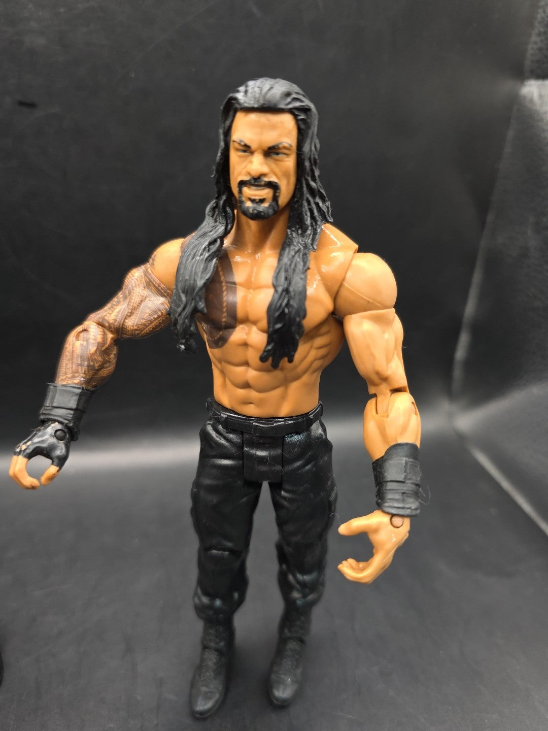 WWE ROMAN REIGNS AND DREW MCINTYRE MATTEL WRESTLING FIGURES