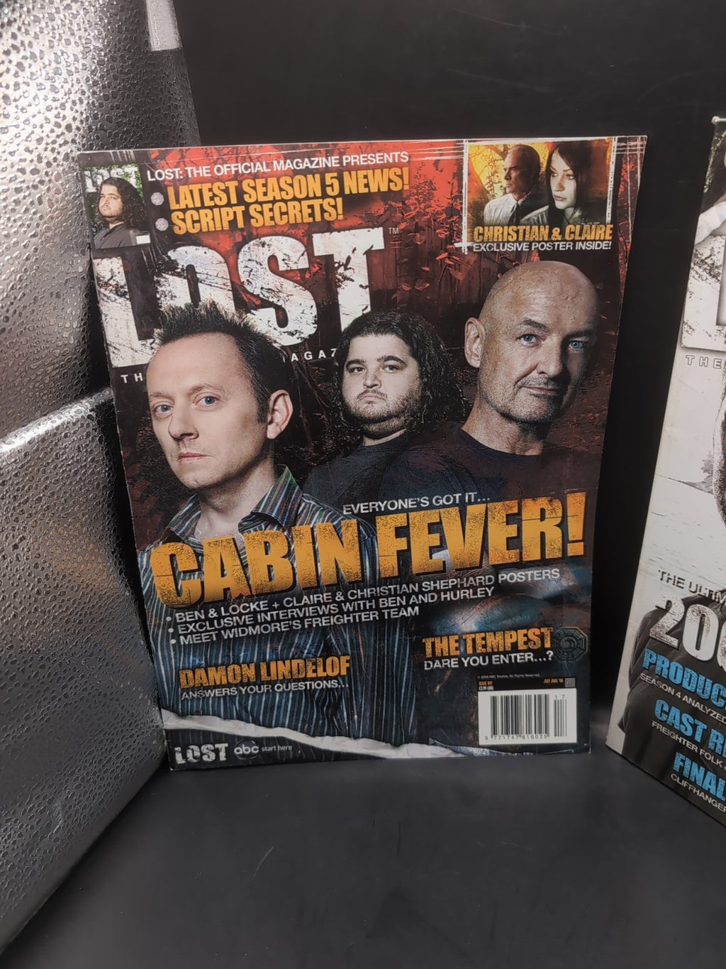 Lost Official Magazine #17 & #18 Cabin Fever & 2008 Yearbook