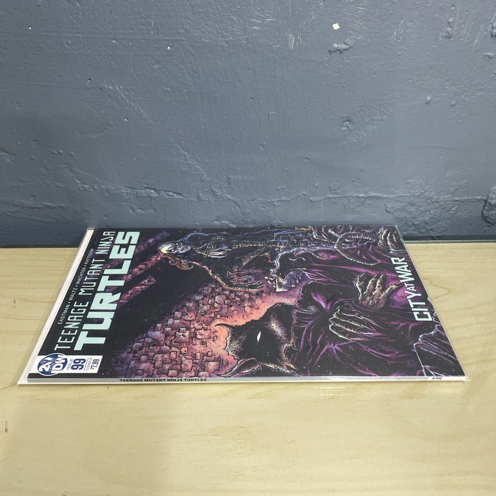 Teenage Mutant Ninja Turtles Issue #99 City at War Cover B