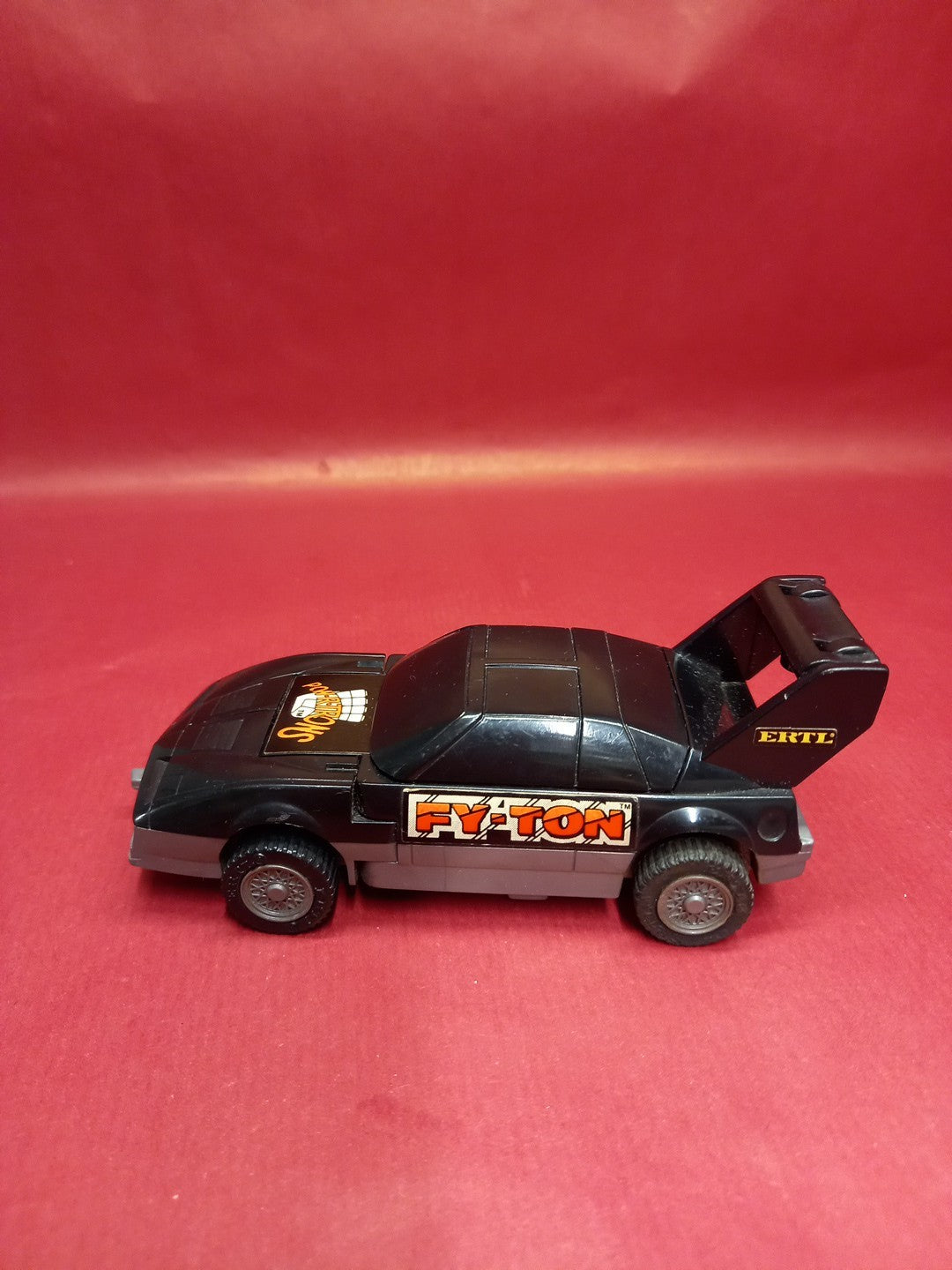 Vintage ERTL FY-TON POW-R-TRONS Transforming Robot Black Car Vehicle