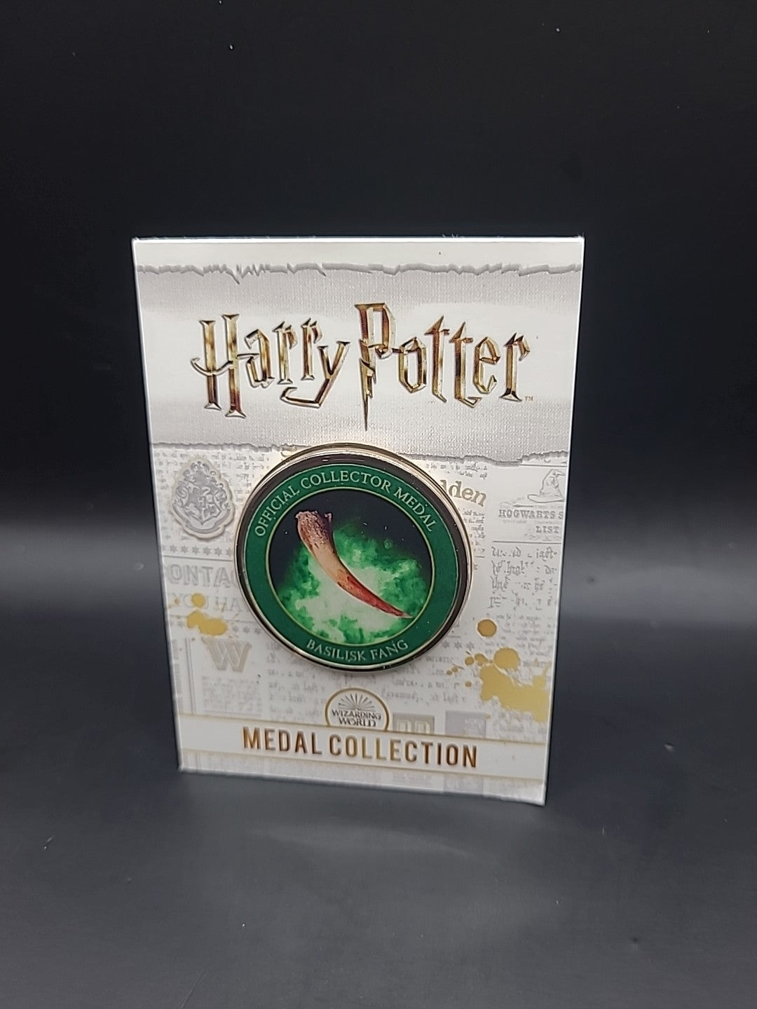 Harry Potter Official Medal Collection GREEN BASILISK FANG