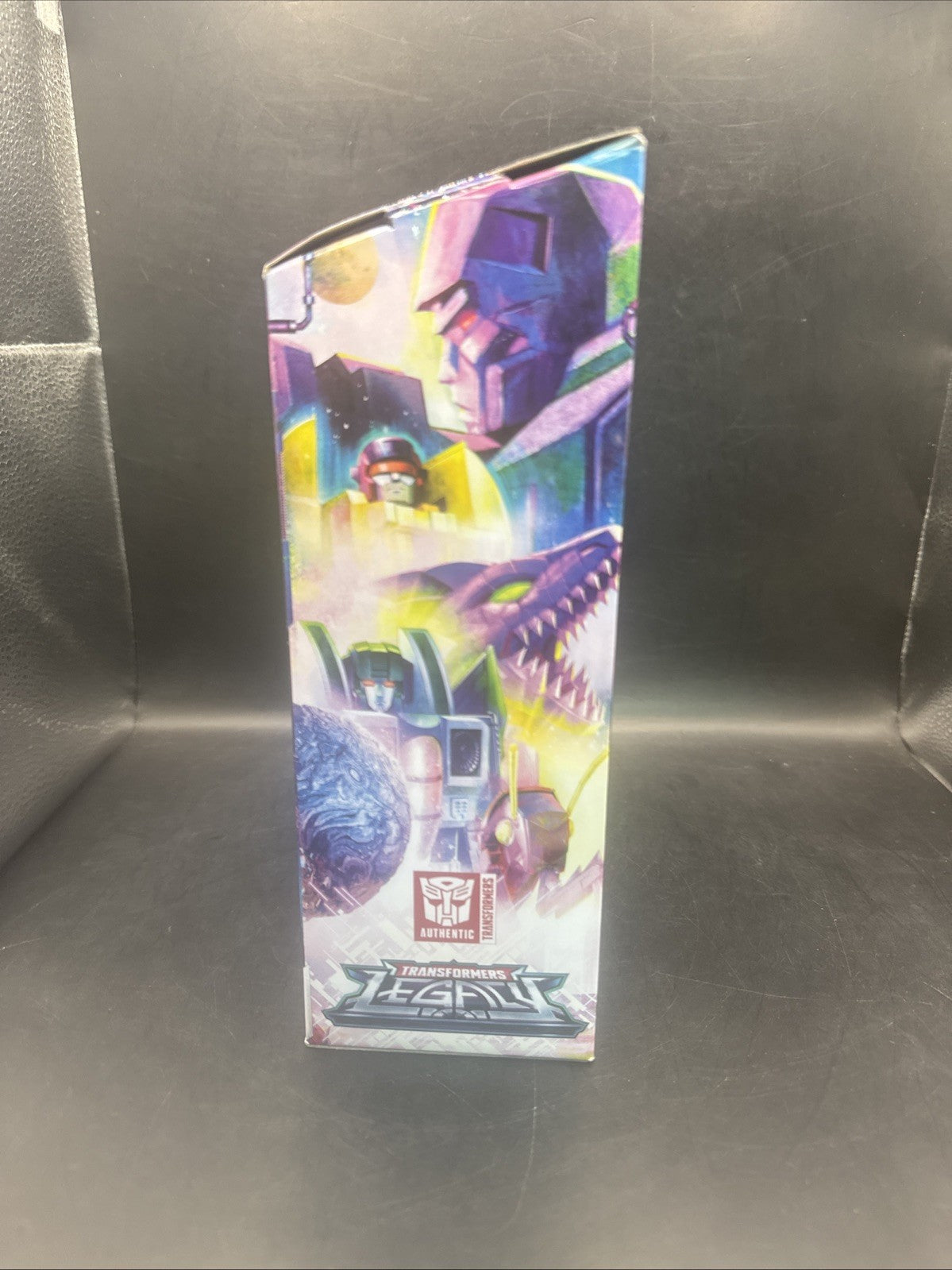 Transformers Generations Legacy Voyager Soundwave