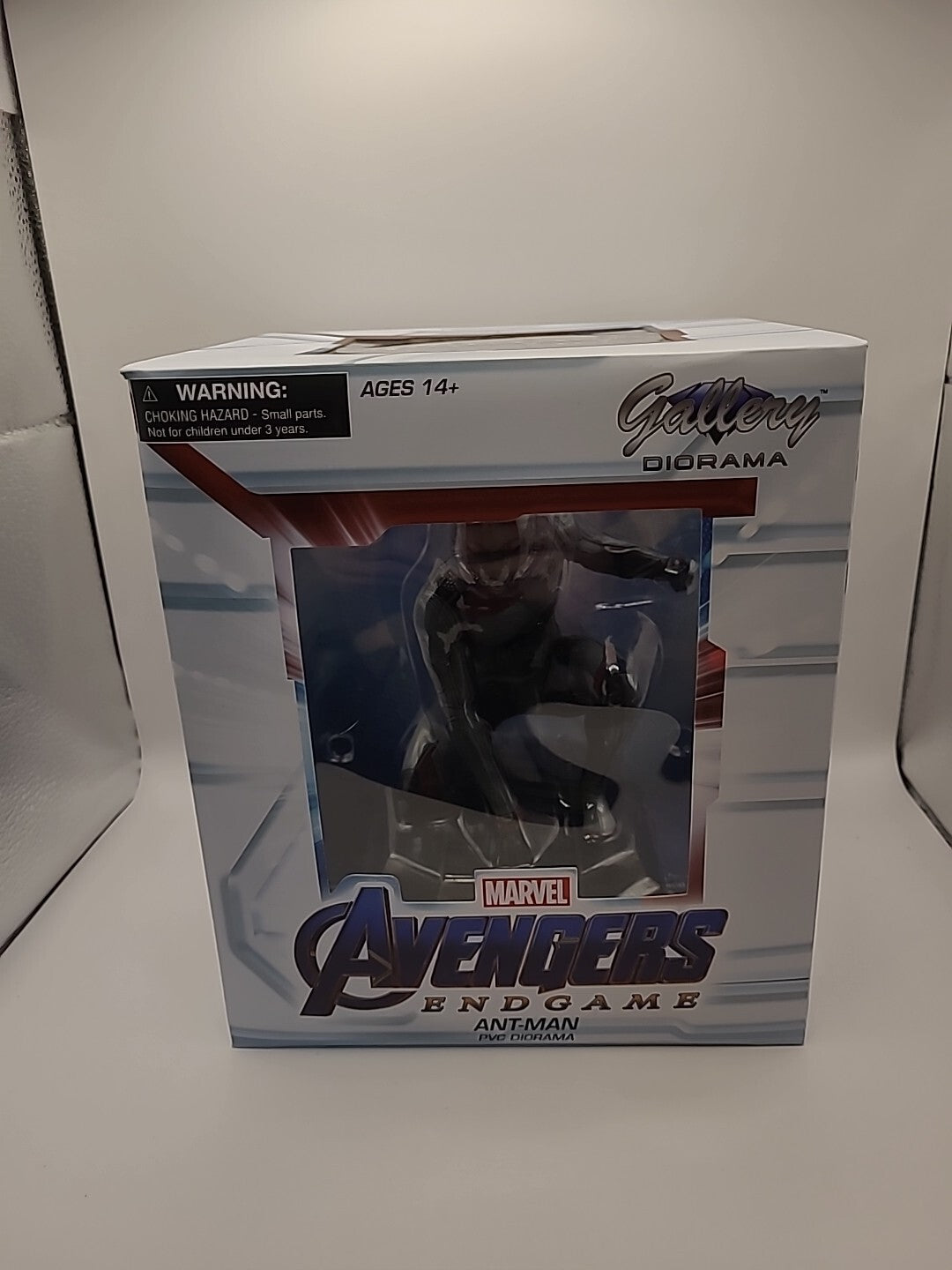 Marvel Gallery Avengers 4 Endgame Diamond Select Ant-Man 9" Action Figure