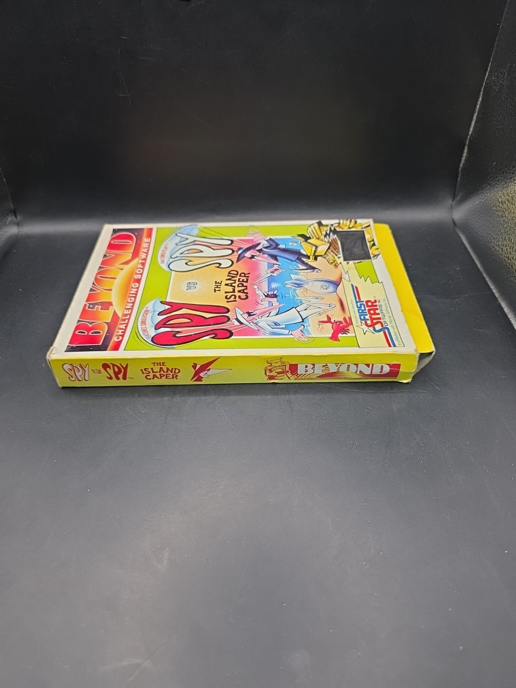 Spy vs Spy: The Island Caper Commodore 64 CIB Big Box  C64 PAL UK