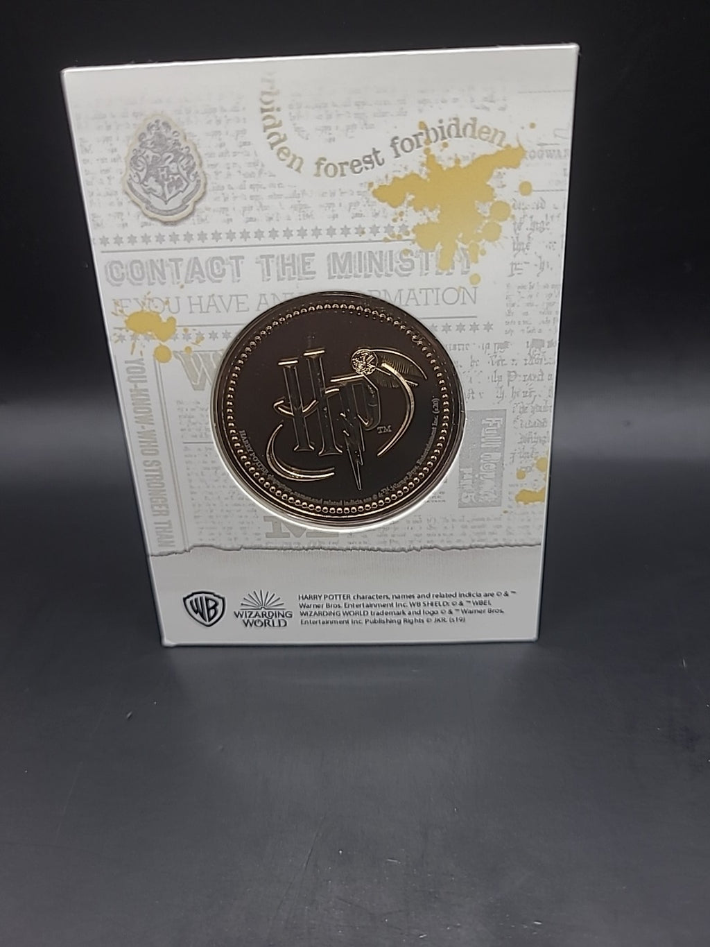 Harry Potter Medal Collection: Magical Places (Orange) Hogwarts