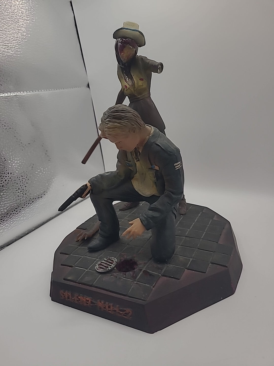 Silent Hill 2 James And Nurse Limited Edition Statue 2001 OXMOX KONAMI - VERY...