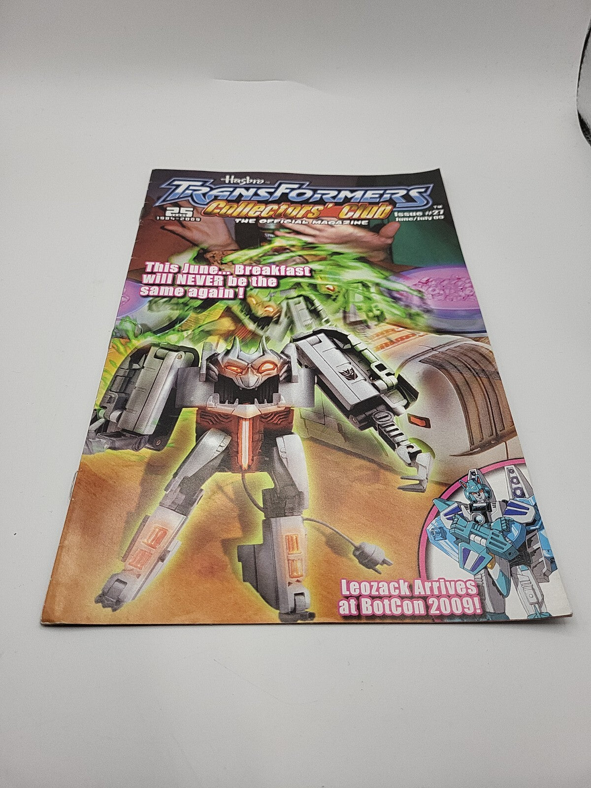 Transformers Collector's Club Magazine Issue #27 - Hasbro