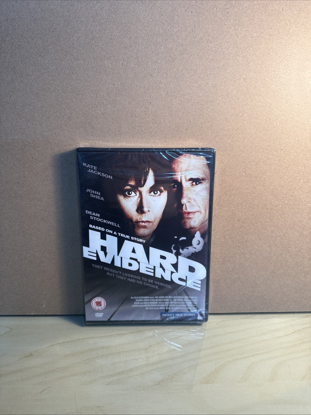 34618 DVD - Hard Evidence New And Sealed