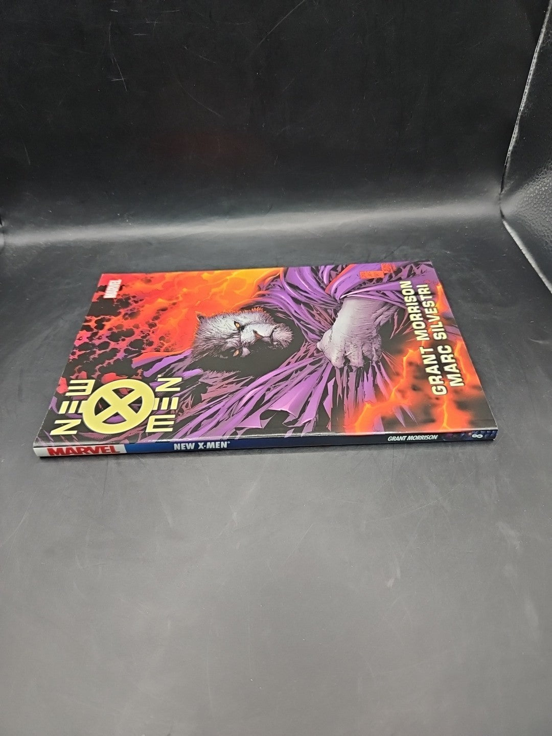 X-Men New Vol 8 Marvel Grant Morrison Marc Silvestri (Paperback) 9780785155393