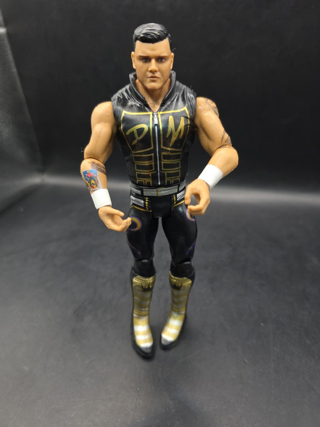 WWE WRESTLING FIGURE MATTEL DOMINIK MYSTERIO